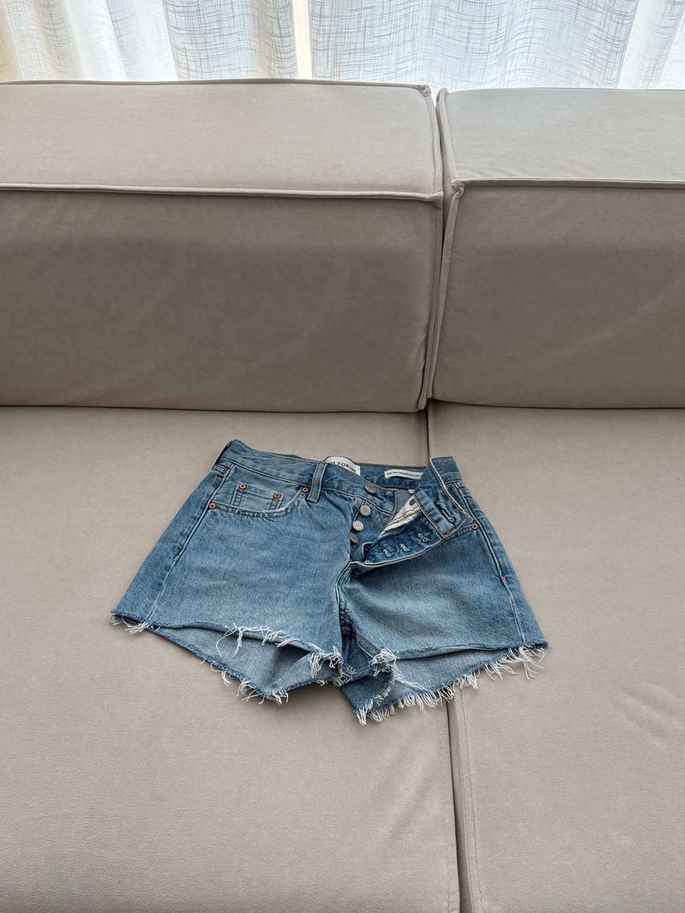 aritzia denim shorts